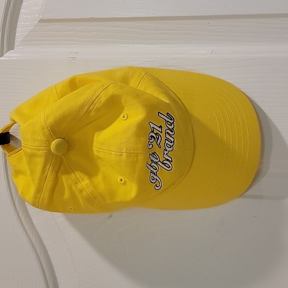 NISSI CAPS  Cap